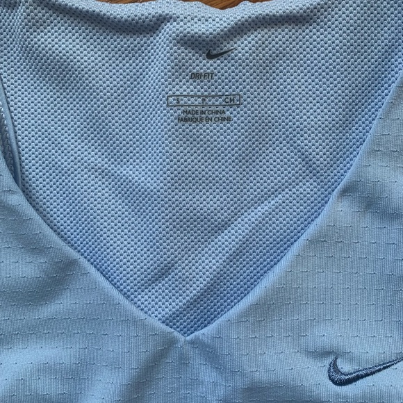 Nike Dri Fit Women’s Tennis Tank (Size S) - Picture 2 of 2